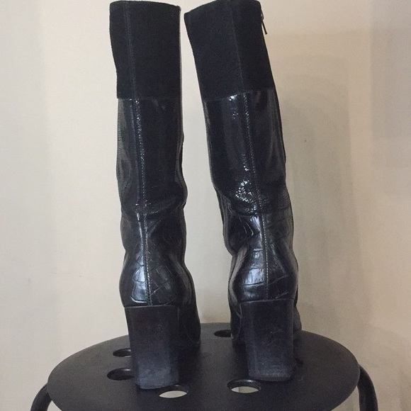 Multi-Patterned Black Heeled Boots - Picture 4 of 4